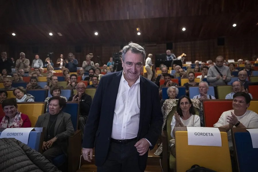 Aitor Esteban — imagen 2