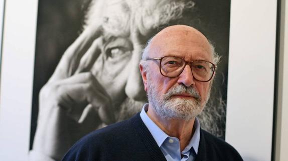 Retrato de Fernando Larruquert