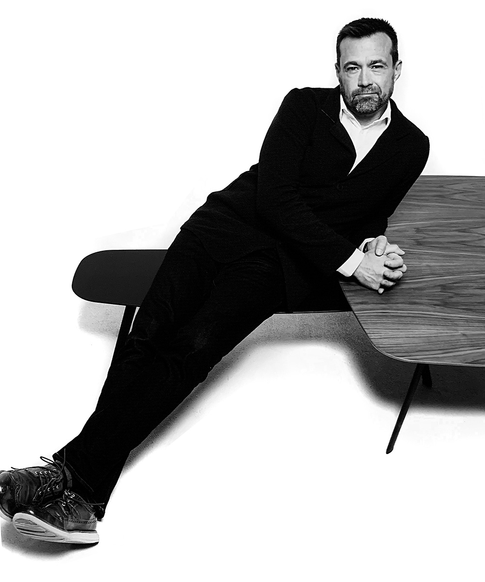 Jon Gasca — imagen 2