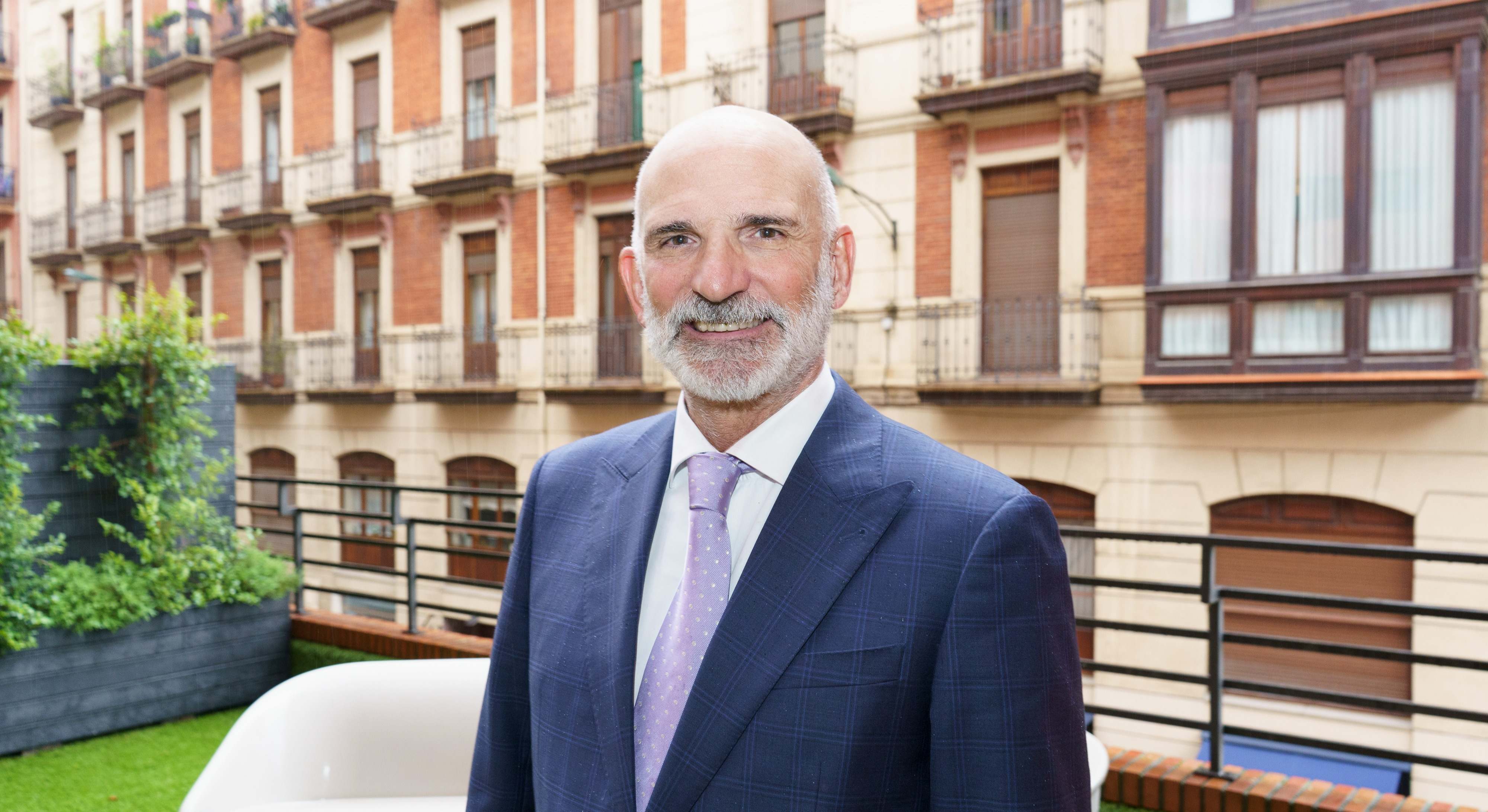 Retrato de Mikel Barandiaran